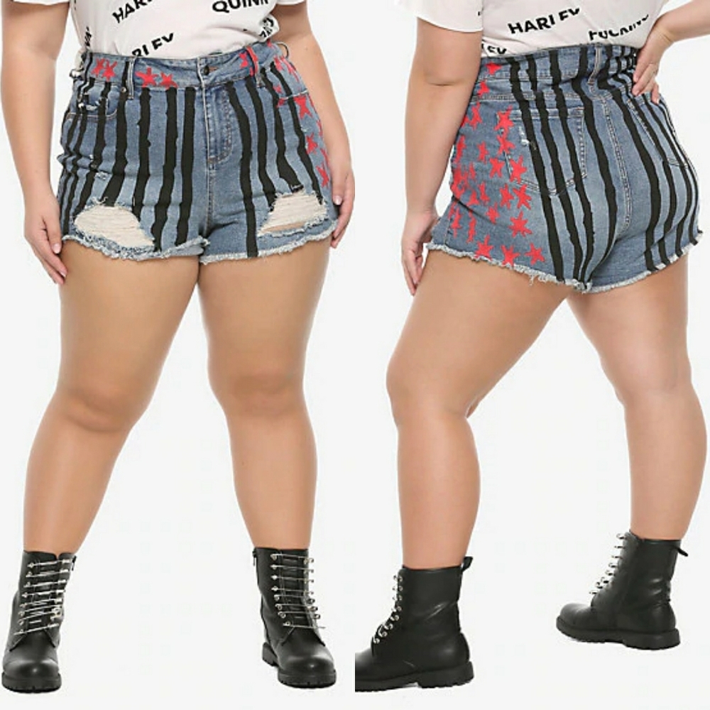 NWT Size 20 Harley Quinn Her Universe x HT Shorts